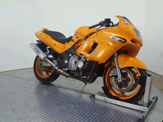 JKAZX4E103B519886 - 2003 KAWASAKI ZX600 E ORANGE photo 2