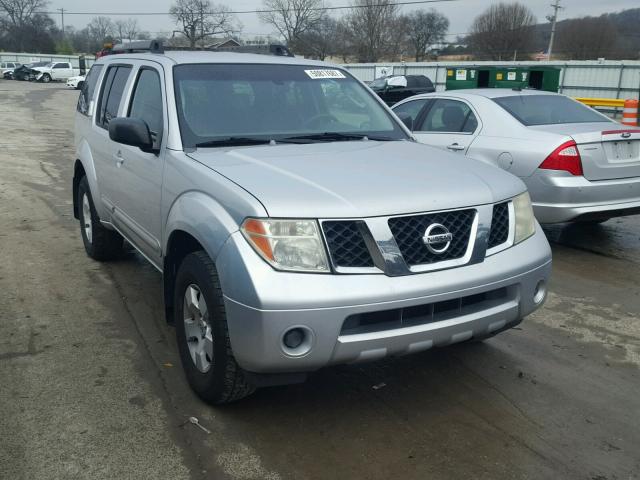 5N1AR18U57C622699 - 2007 NISSAN PATHFINDER SILVER photo 1