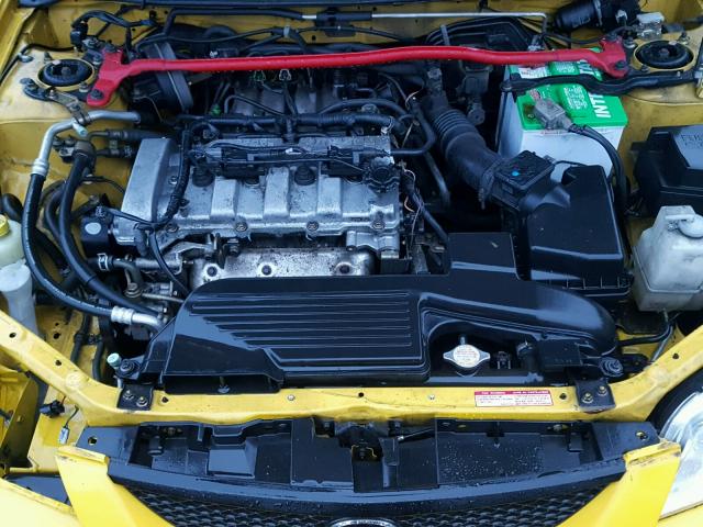 JM1BJ245621637432 - 2002 MAZDA PROTEGE PR YELLOW photo 7
