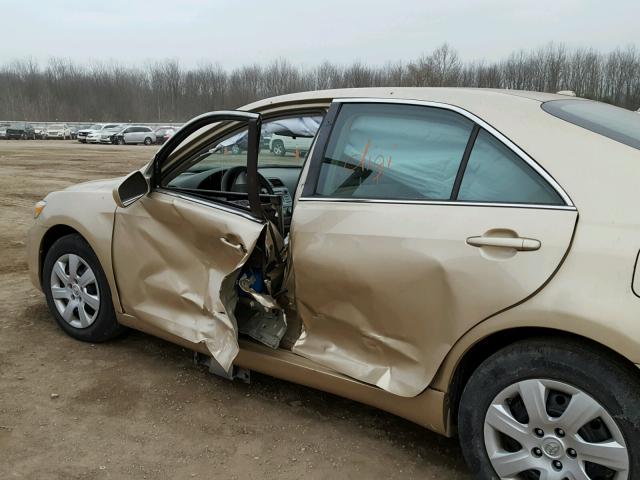4T1BF3EK6BU673546 - 2011 TOYOTA CAMRY BASE GOLD photo 9