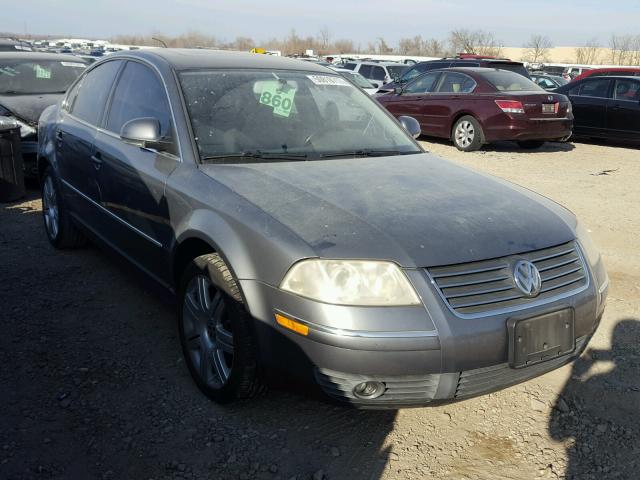 WVWRU63BX5E071406 - 2005 VOLKSWAGEN PASSAT GLX 灰色 照片 1
