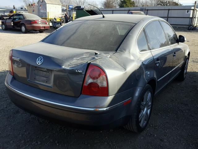 WVWRU63BX5E071406 - 2005 VOLKSWAGEN PASSAT GLX 灰色 照片 4
