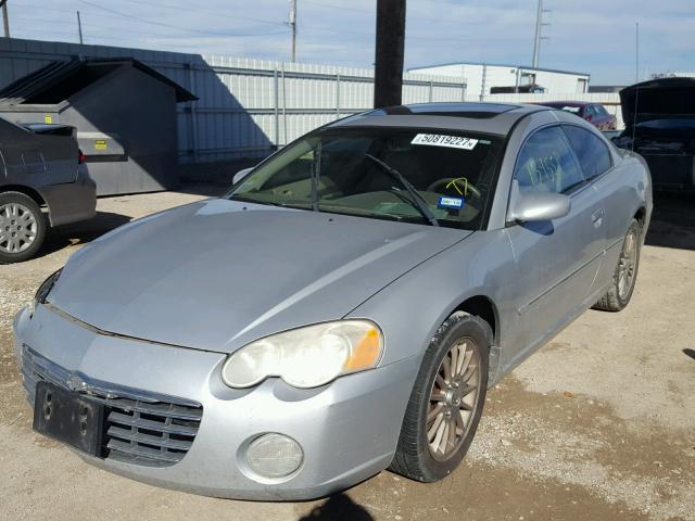 4C3AG52H15E021906 - 2005 CHRYSLER SEBRING LI SILVER photo 2