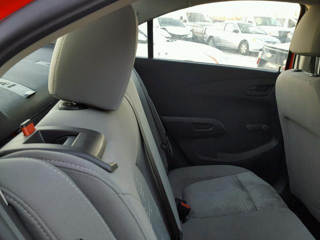 1G1JB5SH0H4142876 - 2017 CHEVROLET SONIC LS 红色 照片 6