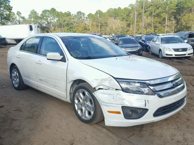 3FAHP0HA6BR311775 - 2011 FORD FUSION SE WHITE photo 1