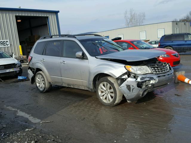 JF2SHADCXCH468983 - 2012 SUBARU FORESTER 2 SILVER photo 1