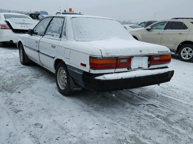 JT2SV21E8J3234492 - 1988 TOYOTA CAMRY DLX WHITE photo 3