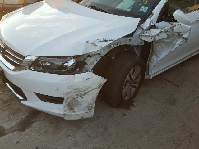 1HGCR2F39EA229375 - 2014 HONDA ACCORD LX WHITE photo 9