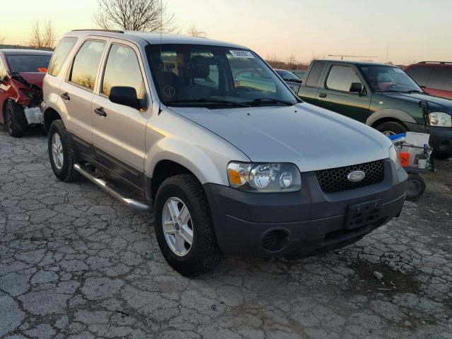 1FMYU02Z66KA57511 - 2006 FORD ESCAPE XLS SILVER photo 1