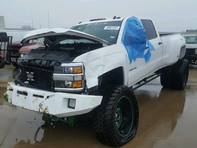 1GC4KYC80FF115196 - 2015 CHEVROLET SILVERADO WHITE photo 2