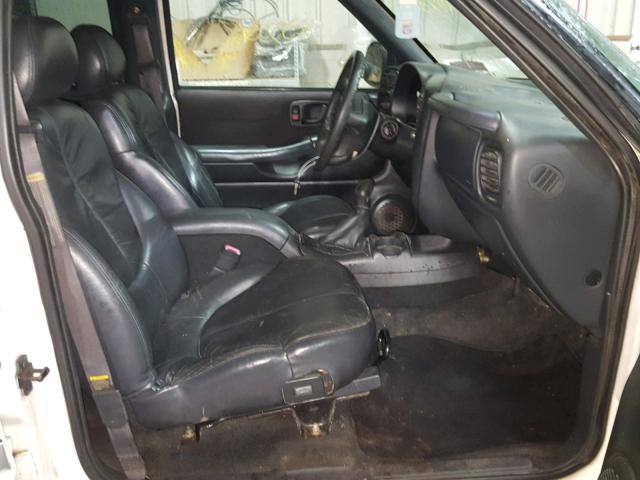 1GKDT13W7W2568214 - 1998 GMC JIMMY İki rəngli foto 5