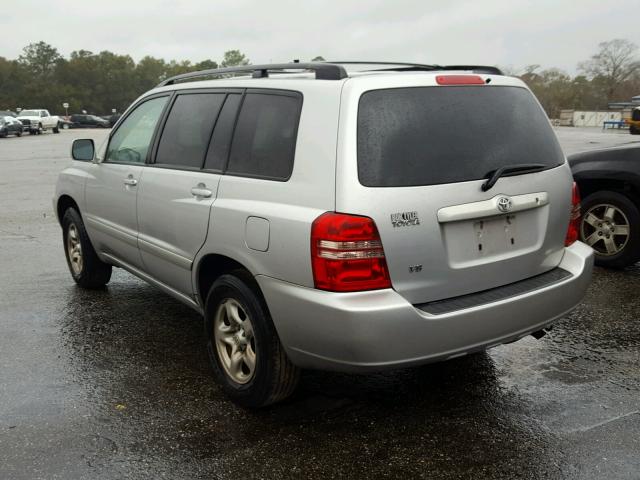 JTEGF21A020061802 - 2002 TOYOTA HIGHLANDER SILVER photo 3