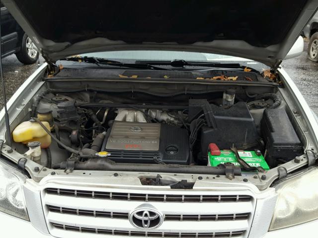 JTEGF21A020061802 - 2002 TOYOTA HIGHLANDER SILVER photo 7