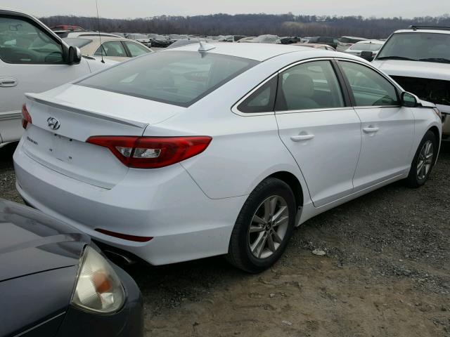 5NPE24AF1GH282074 - 2016 HYUNDAI SONATA SE WHITE photo 4