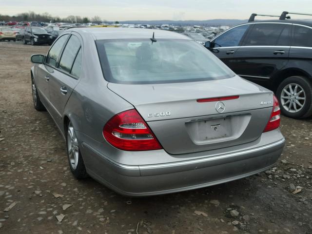 WDBUF83J05X168057 - 2005 MERCEDES-BENZ E 500 4MAT SILVER photo 3