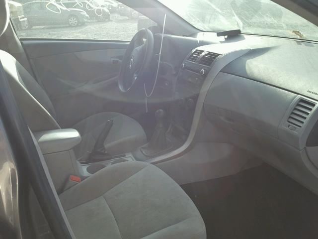 2T1BU4EE2BC573208 - 2011 TOYOTA COROLLA BA 灰色 照片 5