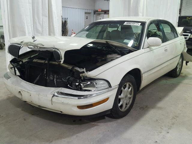 1G4CW54K724231358 - 2002 BUICK PARK AVENU WHITE photo 2