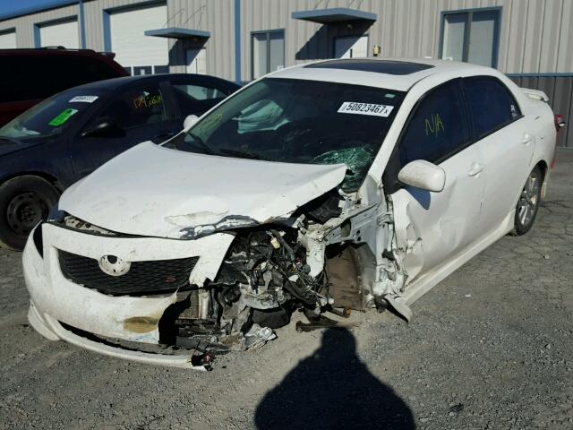 2T1BU4EE6AC450364 - 2010 TOYOTA COROLLA BA WHITE photo 2