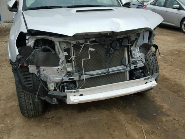 JTEBU5JR3E5184413 - 2014 TOYOTA 4RUNNER SR SILVER photo 9