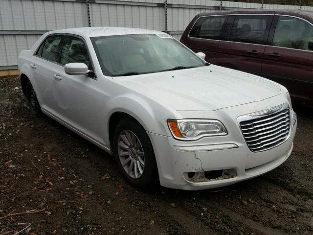 2C3CCAAG6DH520523 - 2013 CHRYSLER 300 WHITE photo 1