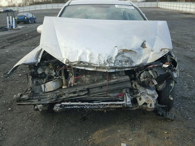 KNAFE221895604390 - 2009 KIA SPECTRA EX SILVER photo 9