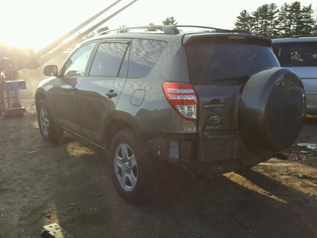 2T3BF4DV5CW189152 - 2012 TOYOTA RAV4 GRAY photo 3