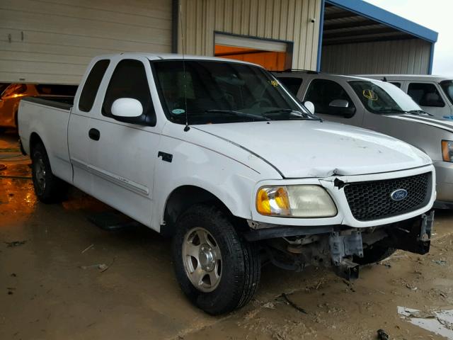 1FTRX172X2NA52192 - 2002 FORD F150 WHITE photo 1