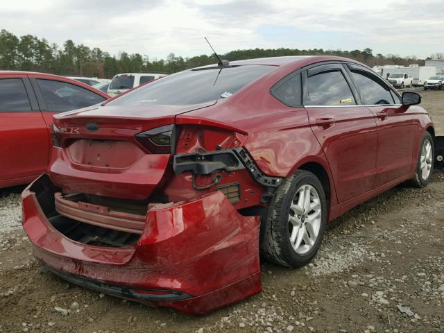 3FA6P0H74DR146694 - 2013 FORD FUSION SE RED photo 4