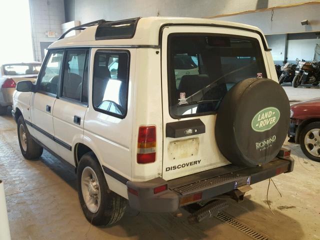 SALJY1246WA760867 - 1998 LAND ROVER DISCOVERY WHITE photo 3