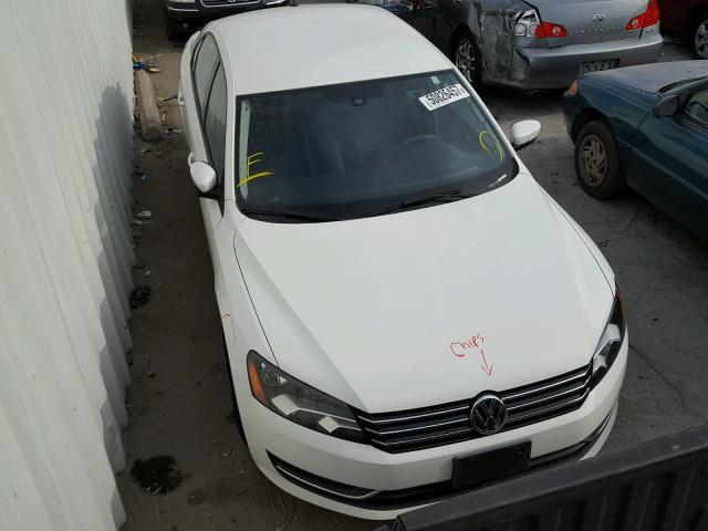 1VWAP7A31DC117315 - 2013 VOLKSWAGEN PASSAT S WHITE photo 1