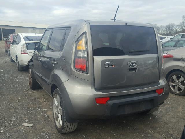 KNDJT2A20B7202175 - 2011 KIA SOUL + GRAY photo 3