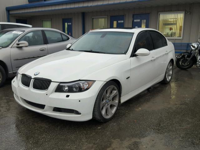 WBAVB73507VF54202 - 2007 BMW 335 I WHITE photo 2