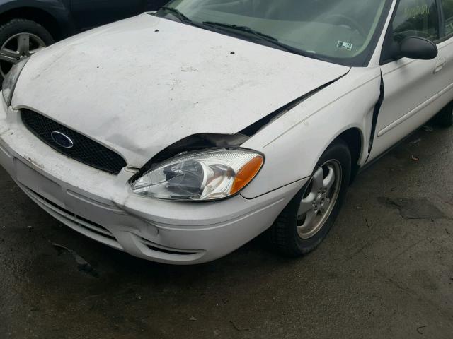 1FAFP53U96A239072 - 2006 FORD TAURUS SE WHITE photo 9