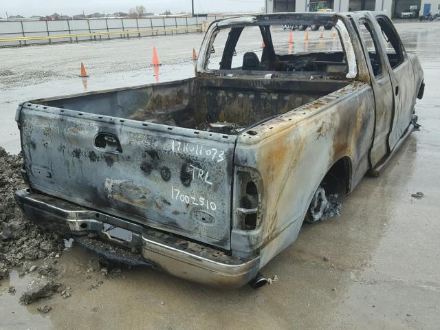 1FTRX17L8WKB99482 - 1998 FORD F150 BURN photo 4