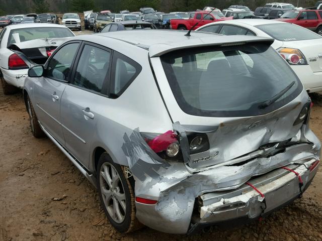 JM1BK343381815131 - 2008 MAZDA 3 HATCHBAC WHITE photo 3