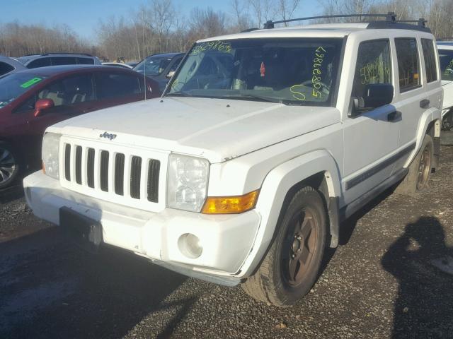 1J8HG48K36C233138 - 2006 JEEP COMMANDER WHITE photo 2