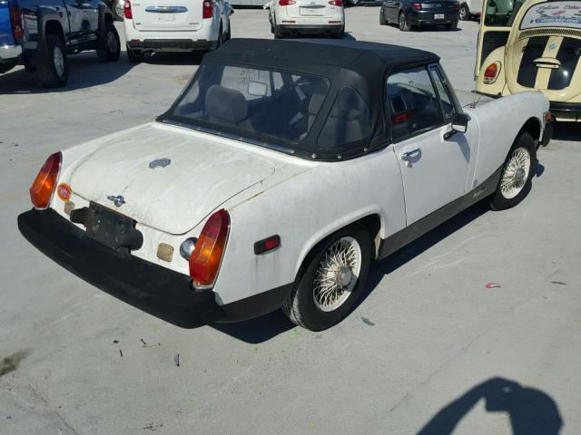 GAN6UH188571G - 1977 MG MIDGET WHITE photo 4