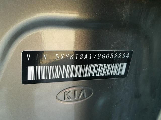 5XYKT3A17BG052294 - 2011 KIA SORENTO BA GRAY photo 10