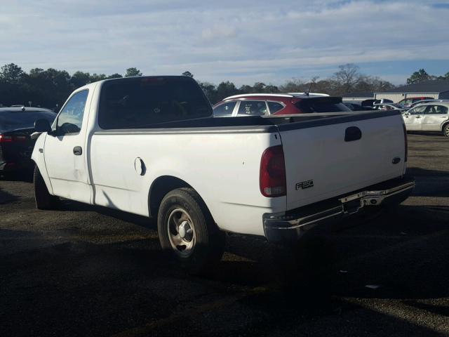 1FTRF17222NC03285 - 2002 FORD F150 WHITE photo 3