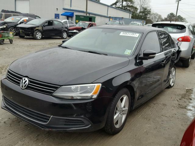 3VWLL7AJXDM404637 - 2013 VOLKSWAGEN JETTA TDI BLACK photo 2