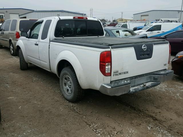 1N6BD06TX5C440776 - 2005 NISSAN FRONTIER K WHITE photo 3