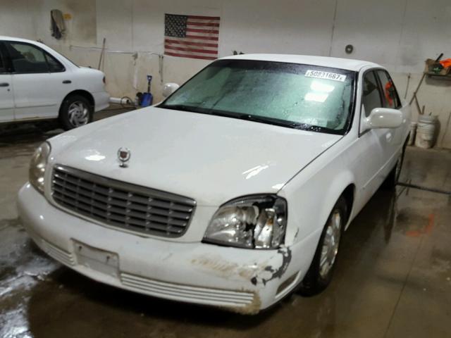 1G6KD54Y83U135804 - 2003 CADILLAC DEVILLE WHITE photo 2