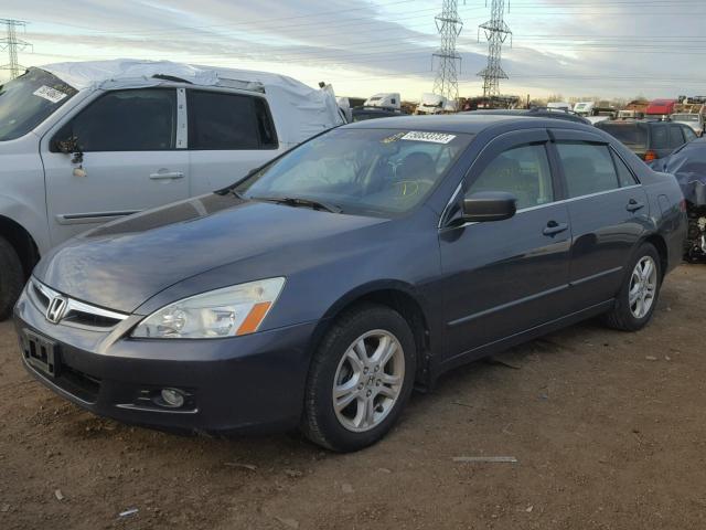 1HGCM563X7A000349 - 2007 HONDA ACCORD SE GRAY photo 2