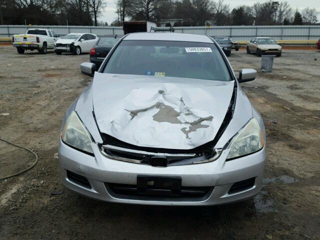 1HGCM56466A063259 - 2006 HONDA ACCORD LX SILVER photo 9