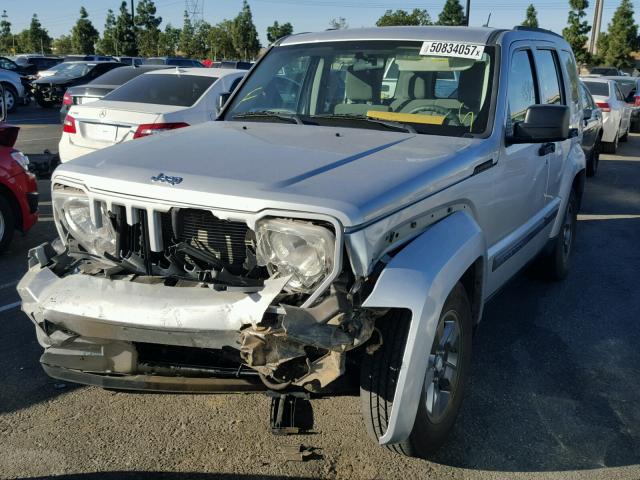 1J8GP28K28W262101 - 2008 JEEP LIBERTY SP SILVER photo 2