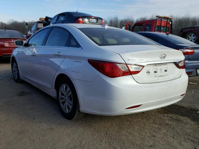 5NPEB4ACXCH347889 - 2012 HYUNDAI SONATA GLS WHITE photo 3