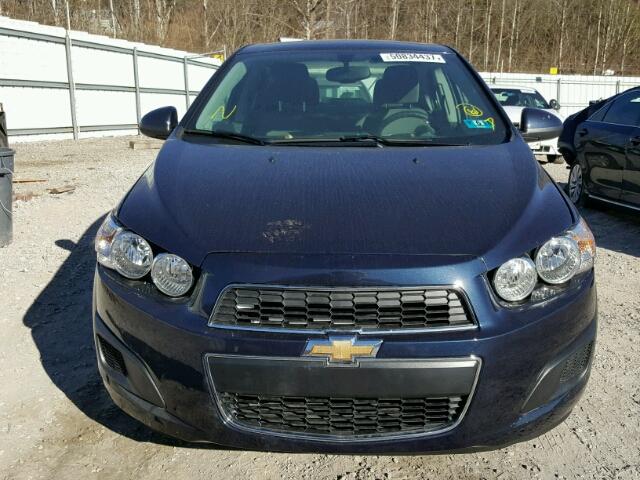 1G1JA5SH1F4138075 - 2015 CHEVROLET SONIC LS BLUE photo 9