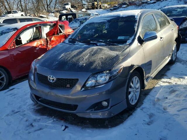 2T1BU40E89C024873 - 2009 TOYOTA COROLLA BA GRAY photo 2