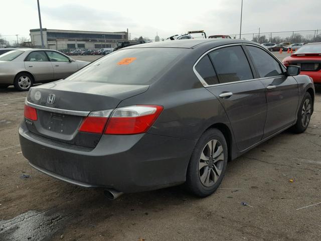 1HGCR2F31DA186990 - 2013 HONDA ACCORD LX CHARCOAL photo 4