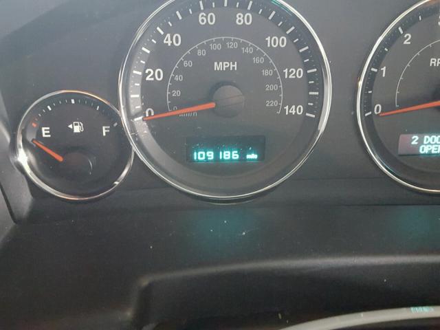 1J8HH48K57C613399 - 2007 JEEP COMMANDER 灰色 照片 8